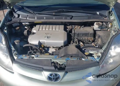 2008 Toyota Sienna Le z USA, uszkodzony, nr VIN 5TDZK23C38S109189